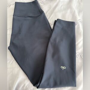 ALO Yoga Charcoal Leggings